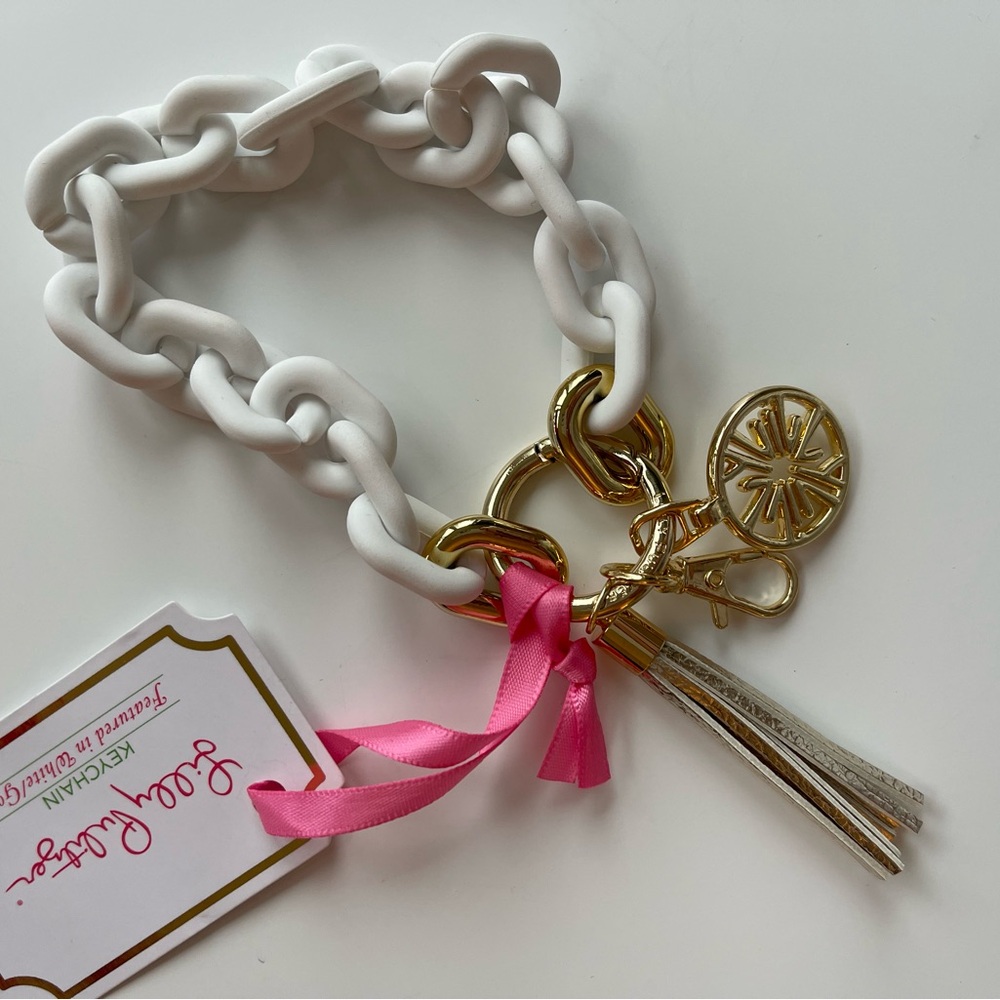 Lilly Pulitzer White Chainlink Tassel keychain - NWT